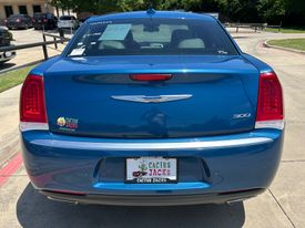 2021 Chrysler 300