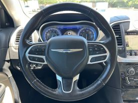 2021 Chrysler 300