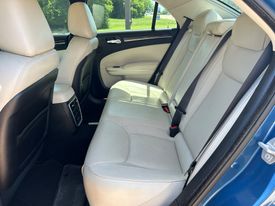 2021 Chrysler 300