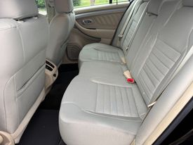 2016 Ford Taurus