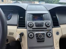 2016 Ford Taurus