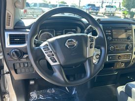 2017 Nissan Titan