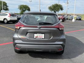 2024 Nissan Kicks