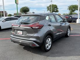 2024 Nissan Kicks