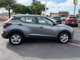2024 Nissan Kicks