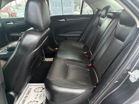 2019 Chrysler 300