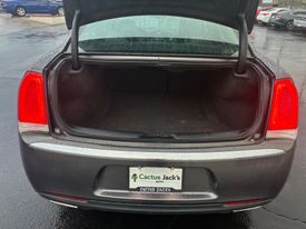 2019 Chrysler 300