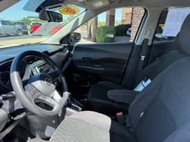 2021 Nissan Kicks