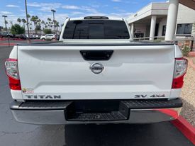 2017 Nissan Titan