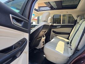 2017 Ford Edge