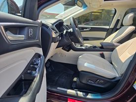 2017 Ford Edge