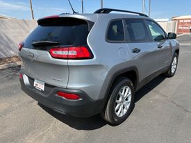 2017 Jeep Cherokee