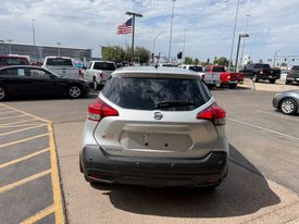 2020 Nissan Kicks