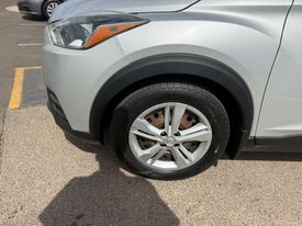 2020 Nissan Kicks