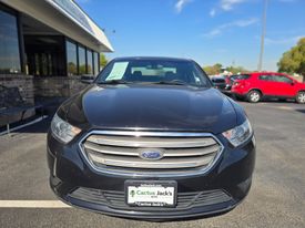 2019 Ford Taurus
