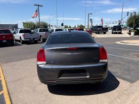 2019 Chrysler 300
