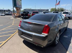 2019 Chrysler 300