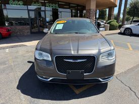 2019 Chrysler 300