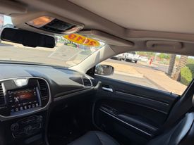 2019 Chrysler 300
