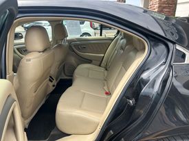 2013 Ford Taurus