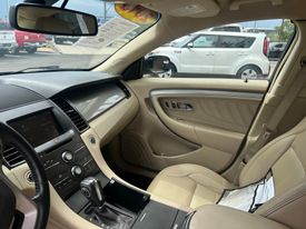 2013 Ford Taurus