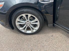 2013 Ford Taurus