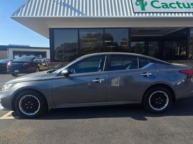 2020 Nissan Altima