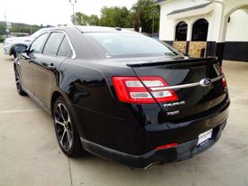 2015 Ford Taurus