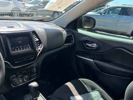 2020 Jeep Cherokee