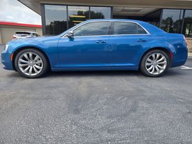 2021 Chrysler 300
