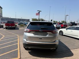 2016 Ford Edge