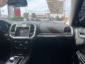 2021 Chrysler 300