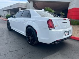 2021 Chrysler 300