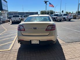 2018 Ford Taurus