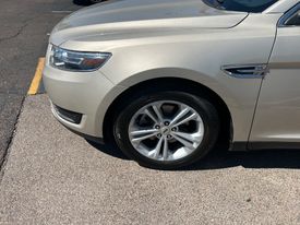 2018 Ford Taurus