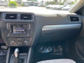 2017 Volkswagen Jetta