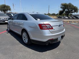 2018 Ford Taurus