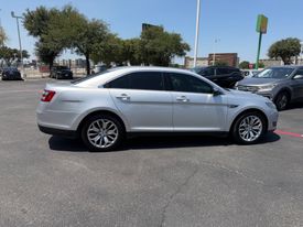 2018 Ford Taurus