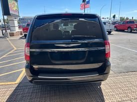 2016 Chrysler Town & Country