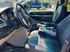 2016 Chrysler Town & Country