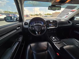 2017 Chrysler 300