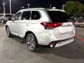 2020 Mitsubishi Outlander