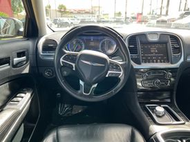 2016 Chrysler 300