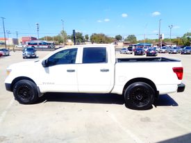 2017 Nissan Titan