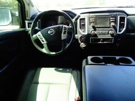 2017 Nissan Titan