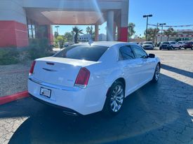 2018 Chrysler 300