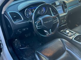 2018 Chrysler 300