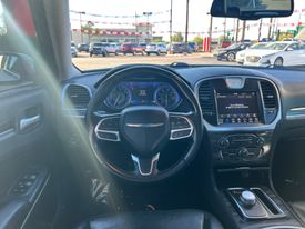 2018 Chrysler 300