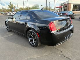 2021 Chrysler 300