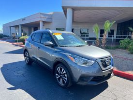 2020 Nissan Kicks